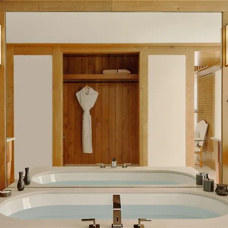 Aman Le Melezin Hotell