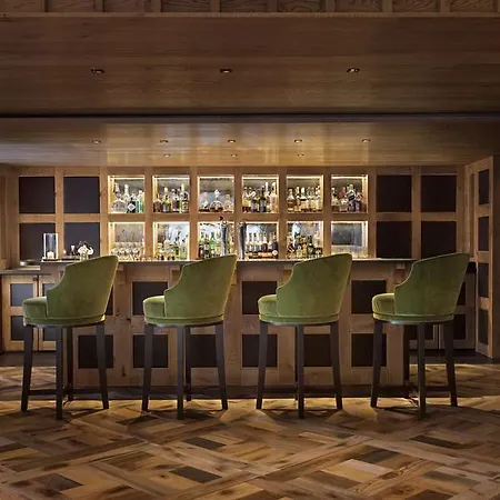 Aman Le Melezin Hotell