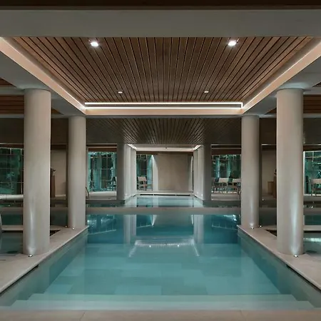 Aman Le Melezin Hotell 4*