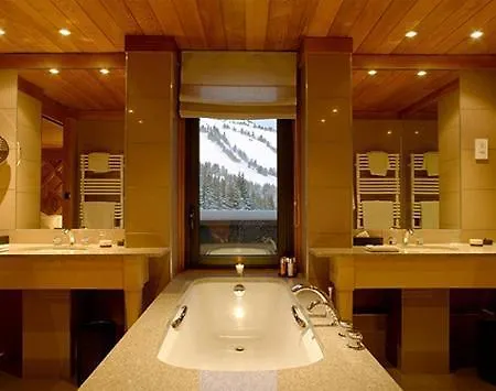 Aman Le Melezin Hotell 4*