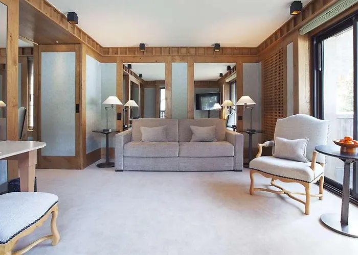 Aman Le Melezin מלון 4*