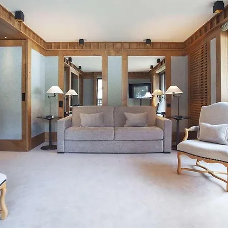 Aman Le Melezin Hotel 4*