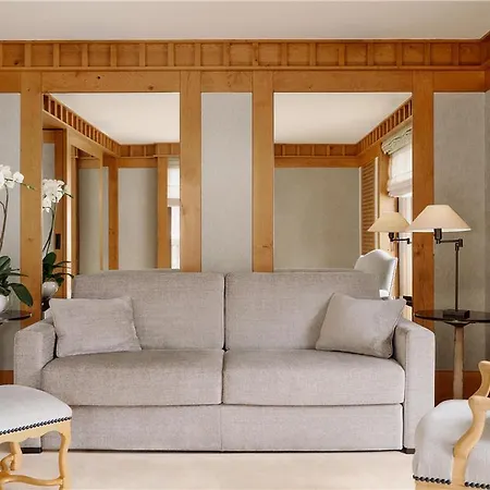 Hotel Aman Le Melezin 4*