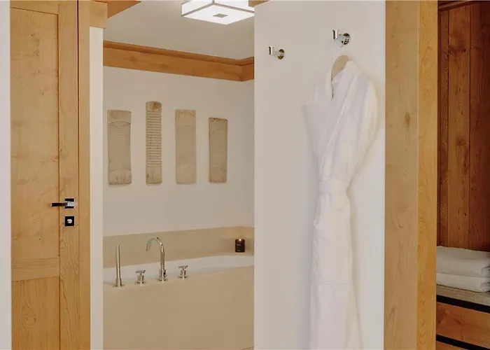 Hotel Aman Le Melezin